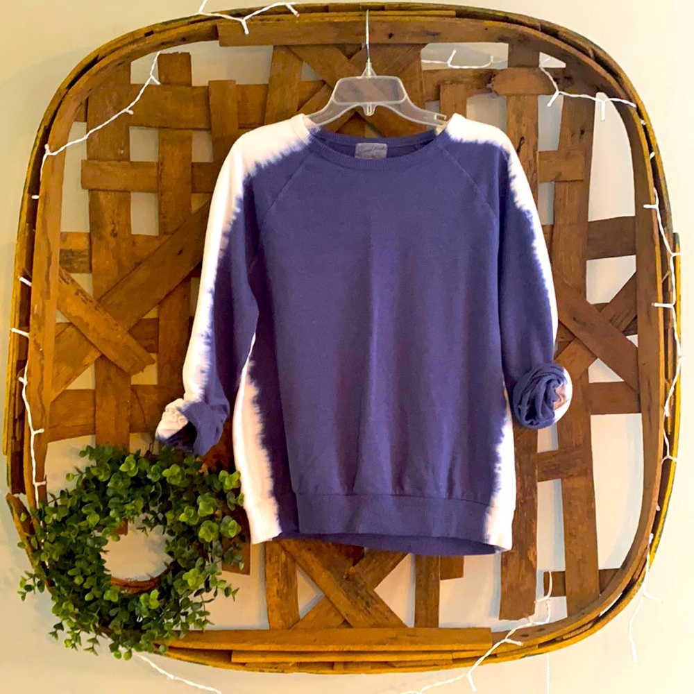 Universal Thread tie-dye sweatshirt